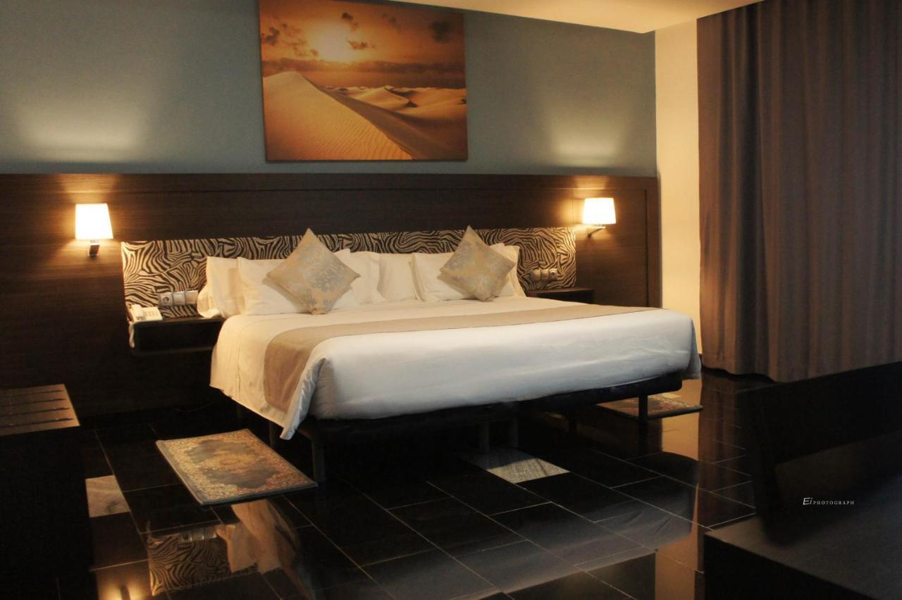Hotel Tasiast Nouadhibou Ngoại thất bức ảnh